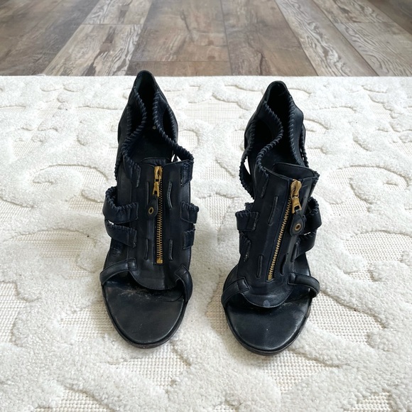 AUTHENTIC Balenciaga Black Bondage Leather High Heels - Picture 3 of 14